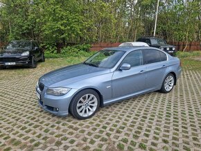 BMW E90 facelift 330i 200kw - 8