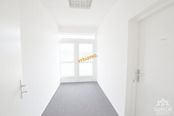 Pronájem nebytové prostory 70 m², Babice - 8
