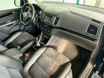 Volkswagen SHARAN 2.0 TDi LED NAVI KAMERA TAŽNÉ 2020 - 8