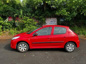 Peugeot 206+ 1,1i 44kW, r.v. 2009 - 8