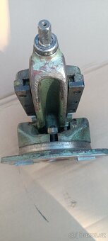 SVĚRÁK STROJNÍ NÁKLOPNÝ 100 MM - 8