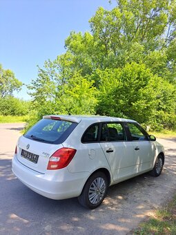 Škoda fabia r.v.2010 1.6 Tdi KLIMA face lift - 8