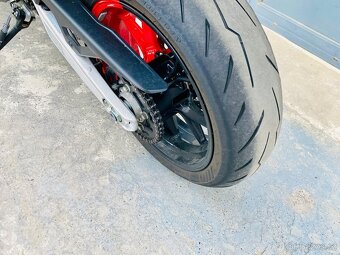 Ducati Hypermotard 698 RVE Mono, možnost splátek a protiúčtu - 8