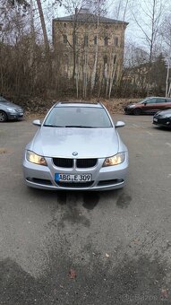BMW Řada 3 E91, r. 2008, benzín 2.0 170k, 6st. manuál - 8