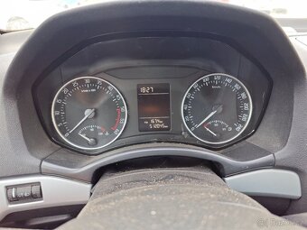 Octavia II 1.6 tdi 77 kw 2011 - 8