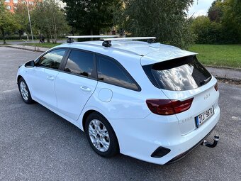 Kia Ceed SW 1.5 118kW ZÁRUKA r.v. 5/2023 naj. 43000km - 8