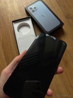 Apple iPhone 13 Pro Max 512GB - 8