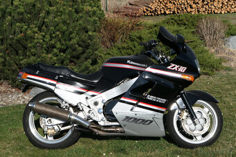 Kawasaki ZX10 ( 1989 ) - 8