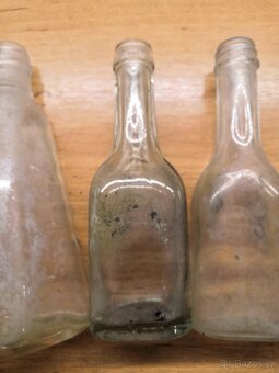 Starožitné lahve, lahvičky, flašky - 8