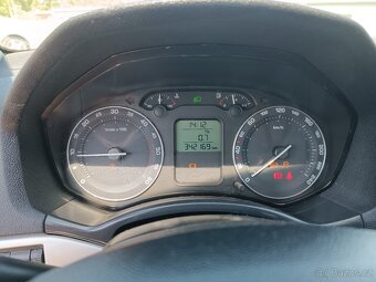 Škoda Octavia II 1.9 TDI 77 kW combi - 8