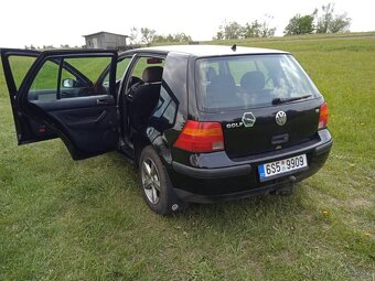 vw golf 4,1.6 - 8