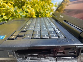 odolný, vojenský notebook PANASONIC CF-53 - krásný stav - 8