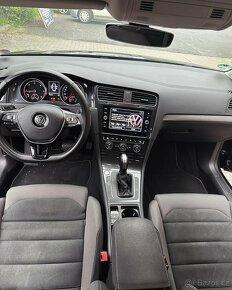 Volkswagen Golf VII 2,0TDi Variant DSG - 8
