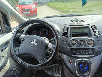Mitsubishi Grandis 2.0 did 100kw.2007 - 8