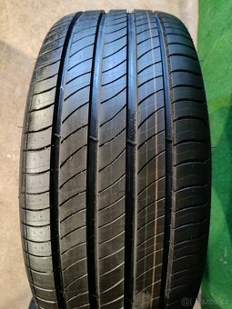 4ks nove letni 235/50/19 Michelin - 8