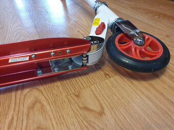 Koloběžka dívčí Scooter Elegant 6 lehká TOP stav - 8