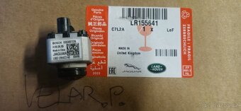 Prave predni zrcatko range rover velar L560 - 8