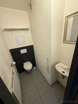 Pronájem kanceláří + kuchyňka a WC, Vítkovice, hezký stav - 8