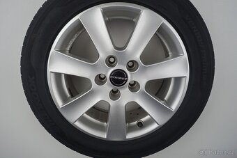 Ford Focus - 16" alu kola - Letní pneu - 8