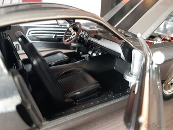 Ford Mustang Shelby GT500 "Eleanor" 1967 1:18 Greenlight - 8