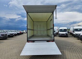 Ford Transit Kontajner 8 ePAL 2.0 TdCI/ 165hp - 2022 - 8
