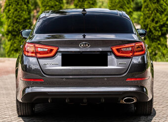 Kia Optima 1.7 CRDI XL DCT - 8