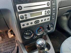 Ford Fusion 1,4TDCI 50kW 2006 - dily z vozu - 8