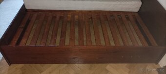 POSTEL S ÚLOŽNÝM PROSTOREM 180x200 - 8