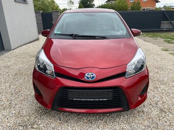 TOYOTA YARIS 3 HYBRID 1,5 PLNÝ SERVIS TOYOTA - 8