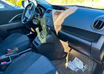 Mazda 5 CW 2.0i havarovaná - 8