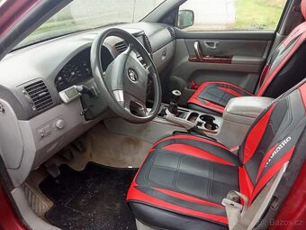 Kia Sorrento - 8