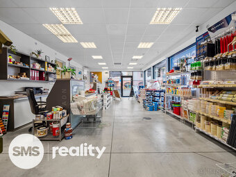 Pronájem moderní komerční budovy, 300 m2, Hranice - 8
