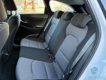 Hyundai i30 WG 1.0T-GDi 88kW COMFORT ČR SERVISKA - 8
