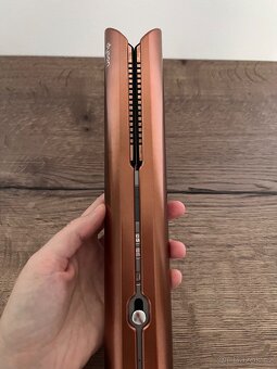 Žehlička na vlasy Dyson Corrale - 8