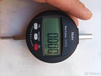 Prodám digitální úchylkoměr MarCator 1075R - 8