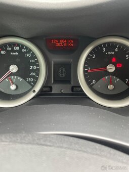 Renault Megane - 8