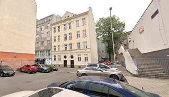 Zařízený byt 2+kk nájem,Centrum Ostravy,ul.Zeyerova,balkón - 8