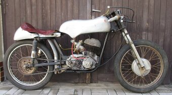 Dobový závodní motocykl silniční stavba nd rychlostní motor - 8