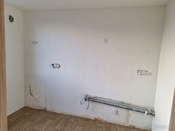 Světlý byt 2+1 v OV po rekonstrukci, 45 m², Dubina - 8