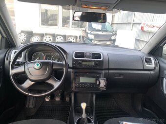 ŠKODA FABIA 1.9 TDI 77KW ELEGANCE COMBI - 8