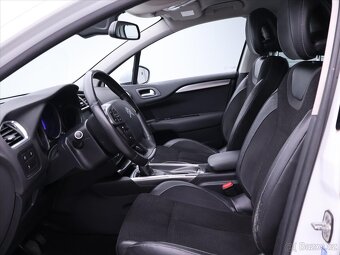 Citroën C4 2,0 HDi 110kW Exclusive Kůže (2015) - 8