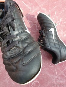 Prodám kopačky Nike- Tempo Pro - 8