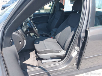 Saab 9-3 1,8i sedan S. KNIHA TAŽNÉ ZAŘÍZENÍ - 8