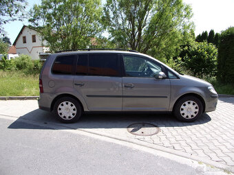 Volkswagen Touran 1.9 TDI,Confortline,Webasto,2.majitel - 8