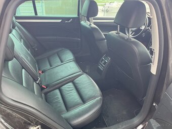 Škoda Superb 2 facelift 2.0 TDi, kombi, 125 kW, 4x4, rv 2013 - 8