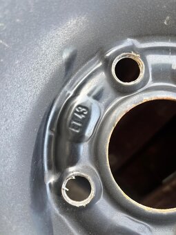 Kola s pneu 195/60 R15 - 8