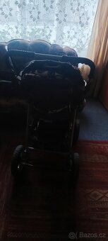 Kočárek a autosedačka - 8