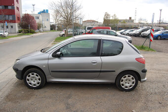 Peugeot 206 1.1i - 8