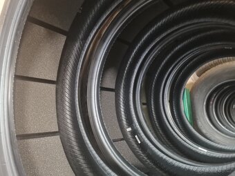 Range Rover Autobiography Black Diamant Luxuri 9,5x22" - 8