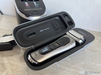 Braun S9 PRO+ (čistiace stanica, cestovné puzdro, adaptér) - 8